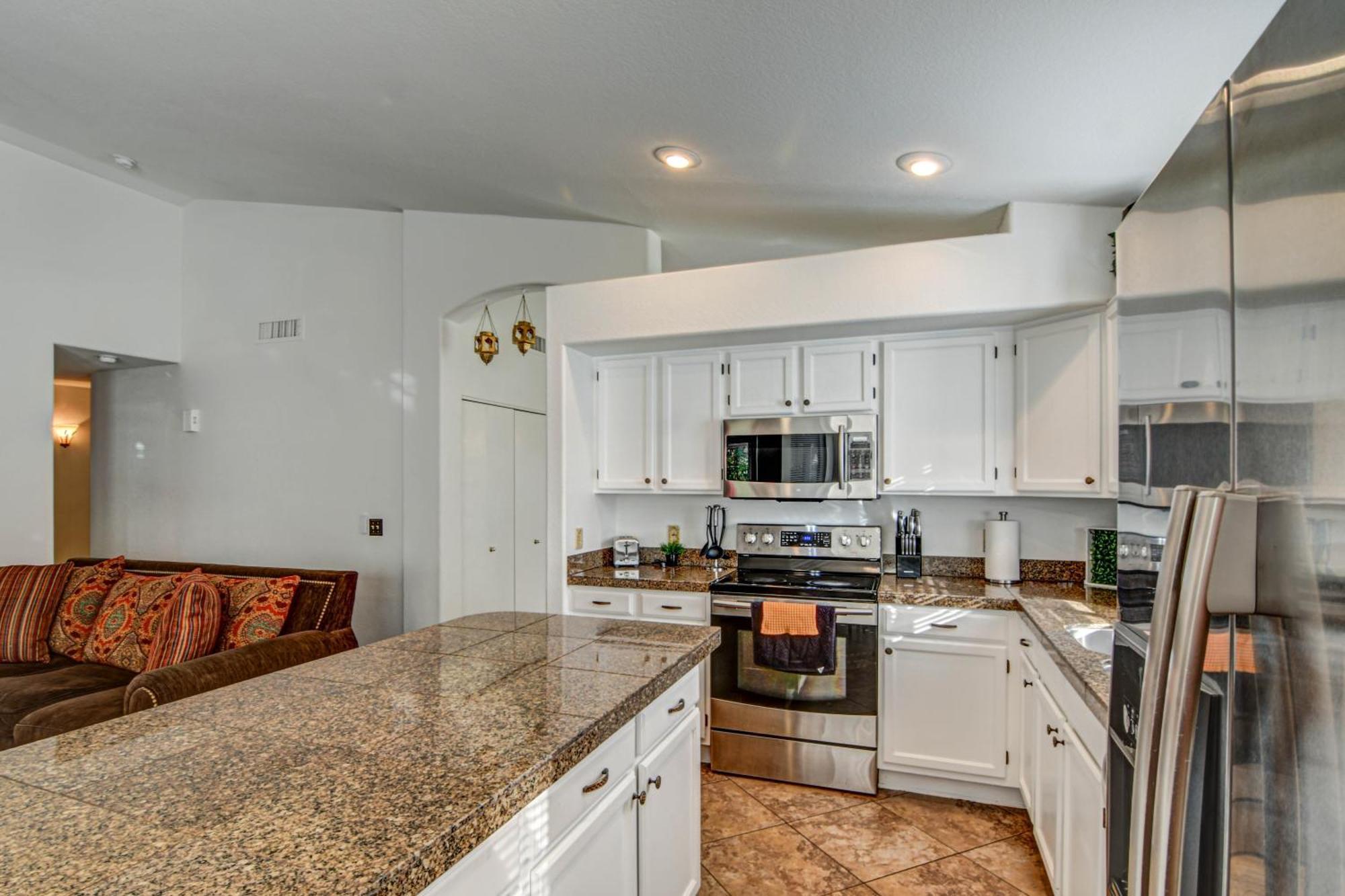 הוילה Route 66 Oasis In Downtown Gilbert With Heated Pool & Mini Golf מראה חיצוני תמונה