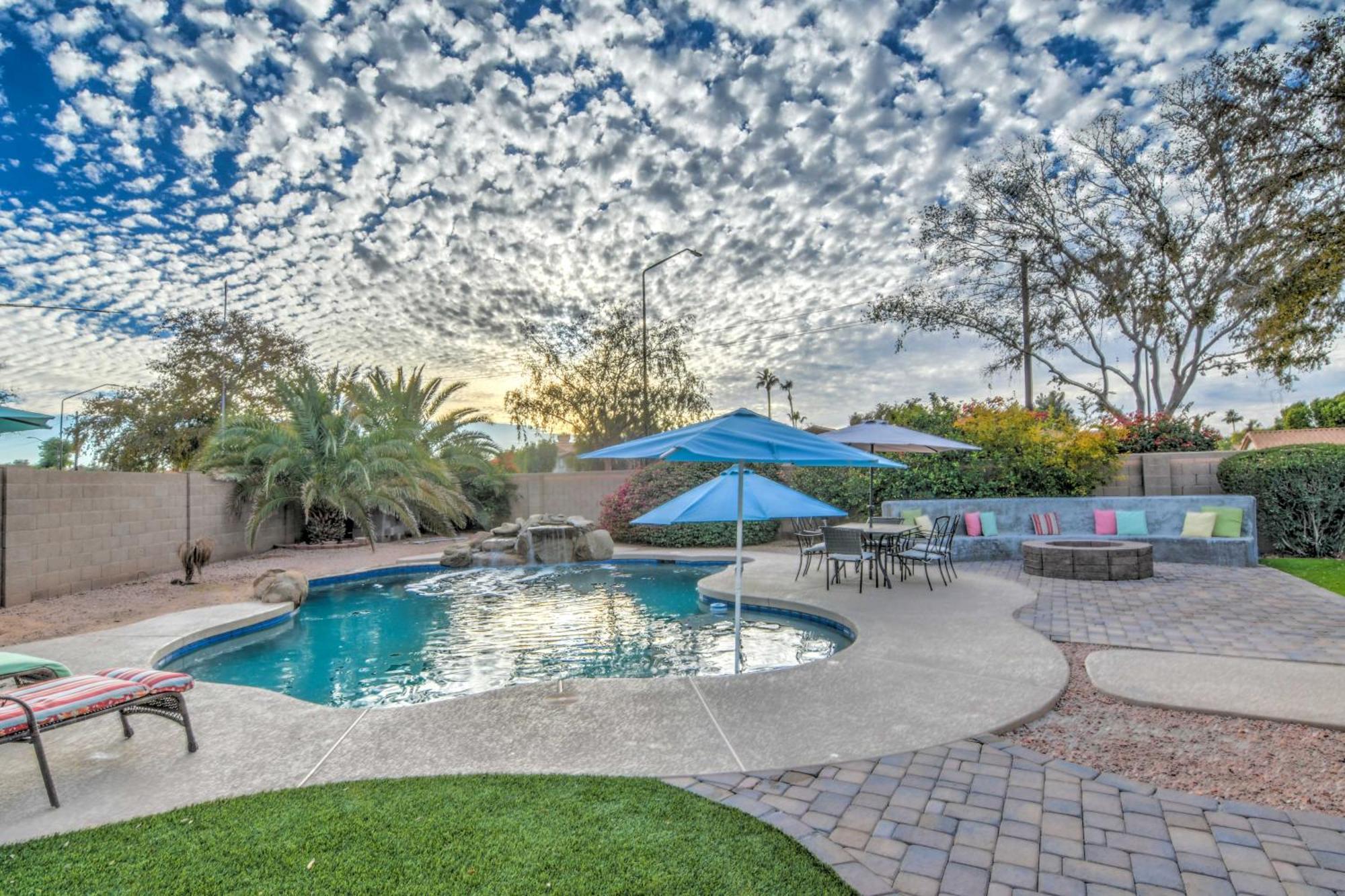 הוילה Route 66 Oasis In Downtown Gilbert With Heated Pool & Mini Golf מראה חיצוני תמונה