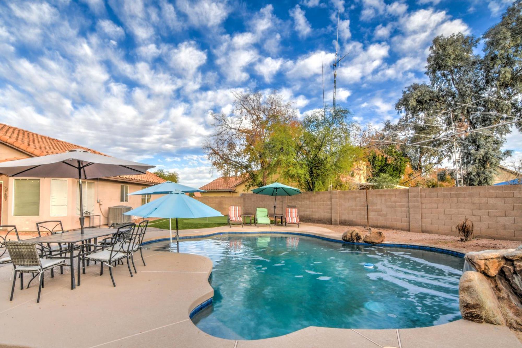 הוילה Route 66 Oasis In Downtown Gilbert With Heated Pool & Mini Golf מראה חיצוני תמונה